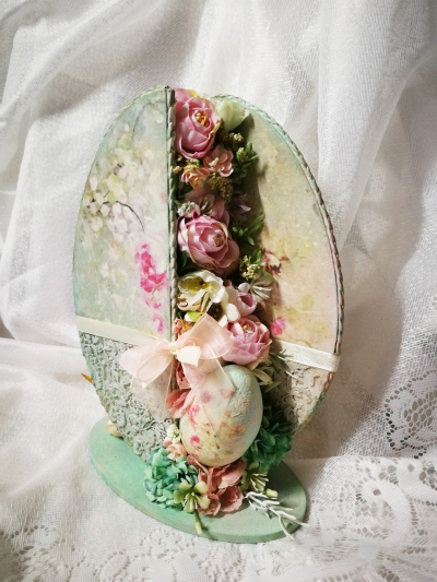Stojace vajíčko rozpolené 23cm