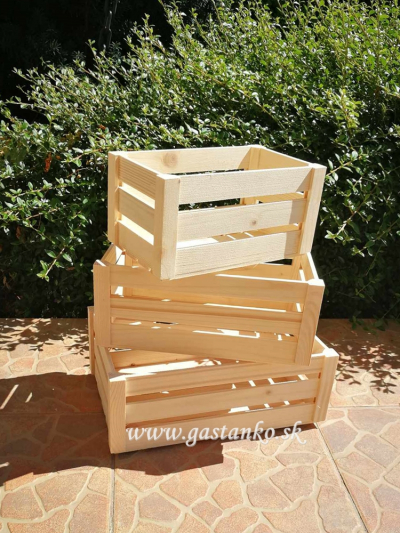 Bednička z latiek stredná D28