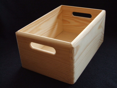 Bednička s otvormi 20x30x13