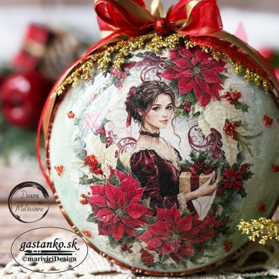 RP Slávnostný čas - dáma s darčekom