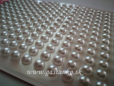 Samolepiace polperličky 5mm perleťové biele