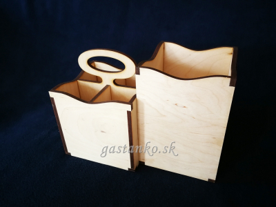 Univerzálny 4-priečinkový stojan 