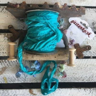 Krčená vintage stuha tyrkysová